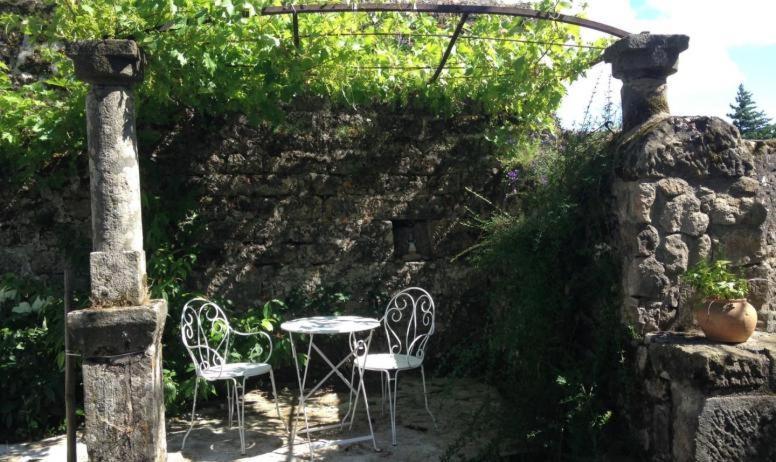La Villa Des Charmilles Vernoux-en-Vivarais Экстерьер фото